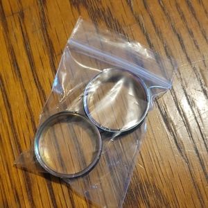 1" plugs